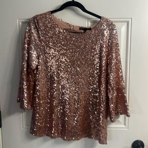 NWT Woman’s Sequin Top Large